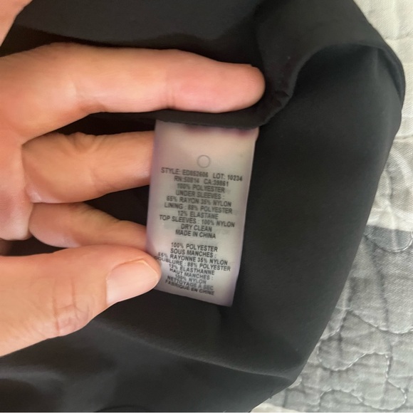 Elie Tahari Navy Floral Lace Opera Dress size 6 - Picture 4 of 9